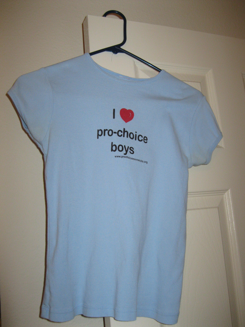 Illustration for article titled Need my t-shirt to go to a good pro-choice home!